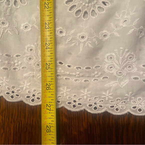 J.Jill Embroidered-Eyelet V-Neck Top - Picture 6 of 8